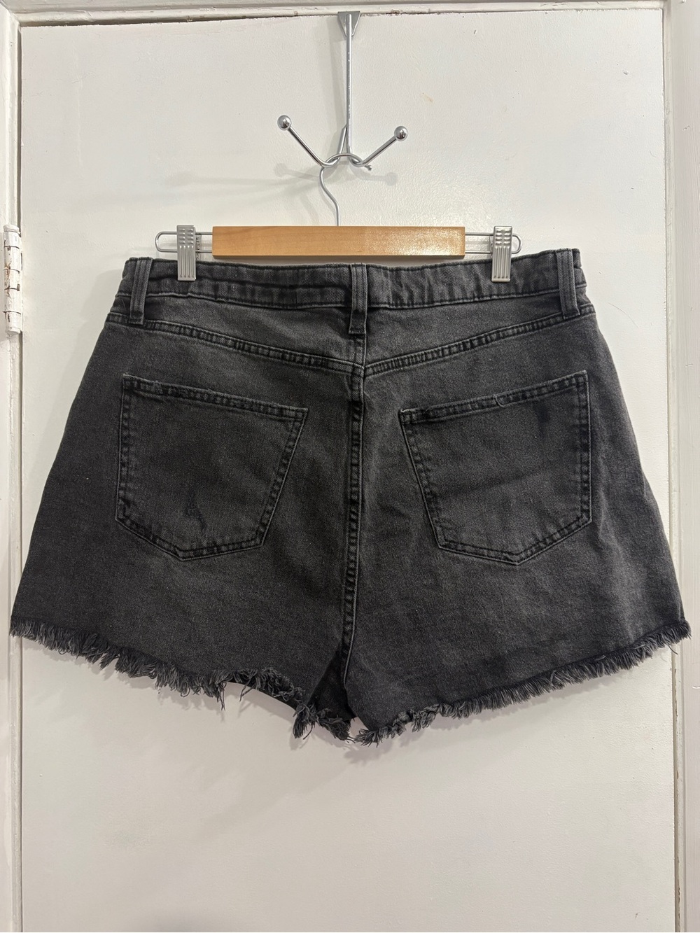 High-Waist Black Distressed Women's Denim Shorts - Picture 2 of 3